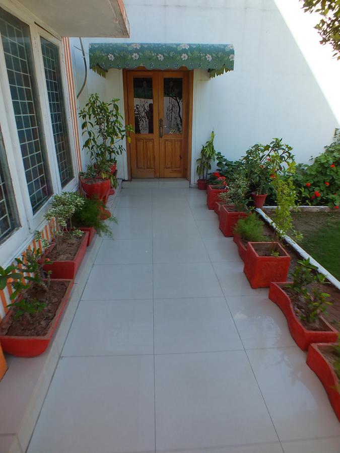 Capetown Guest House Ισλαμαμπάντ Εξωτερικό φωτογραφία